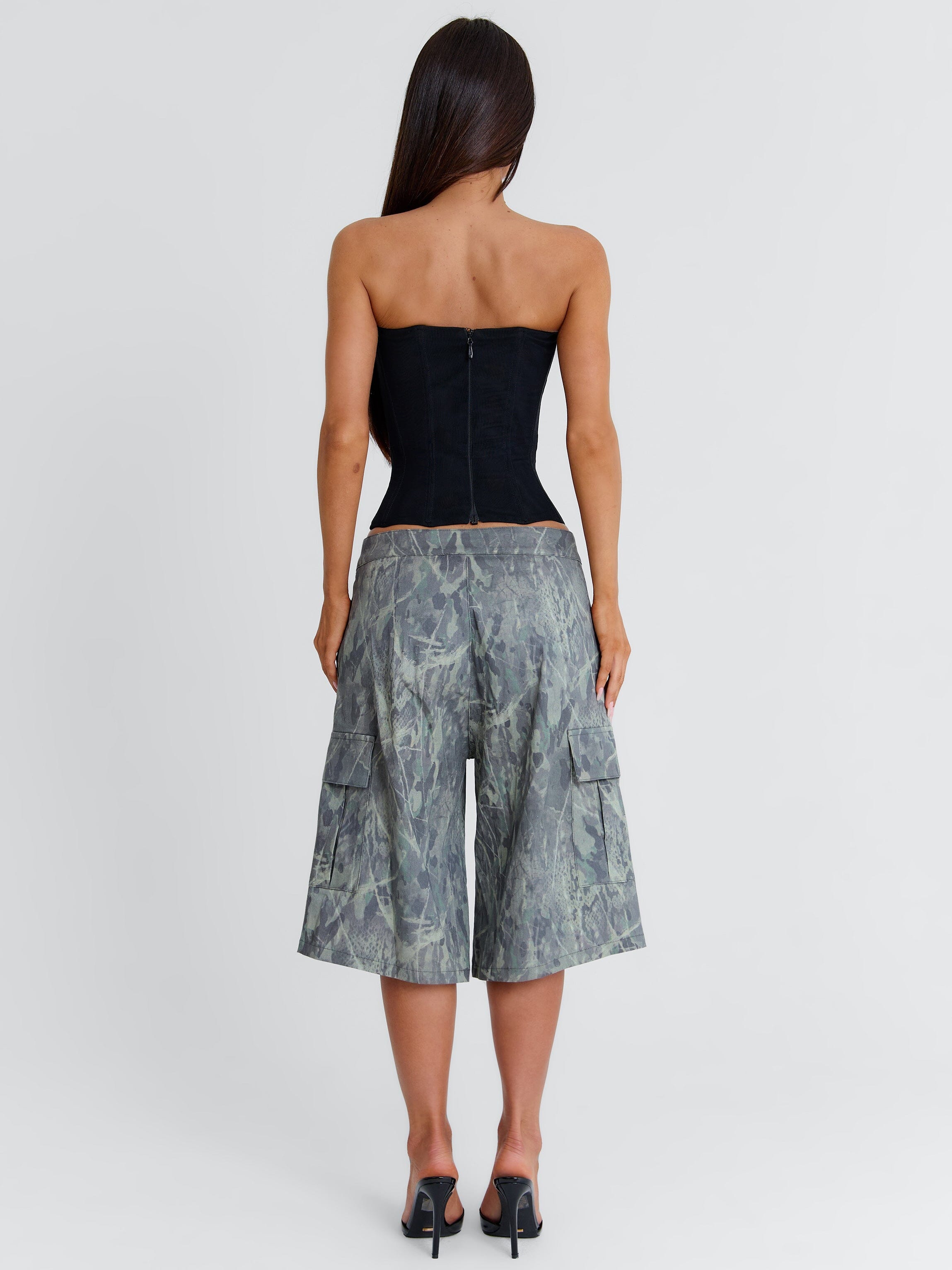 BETH SHORTS NURTURE