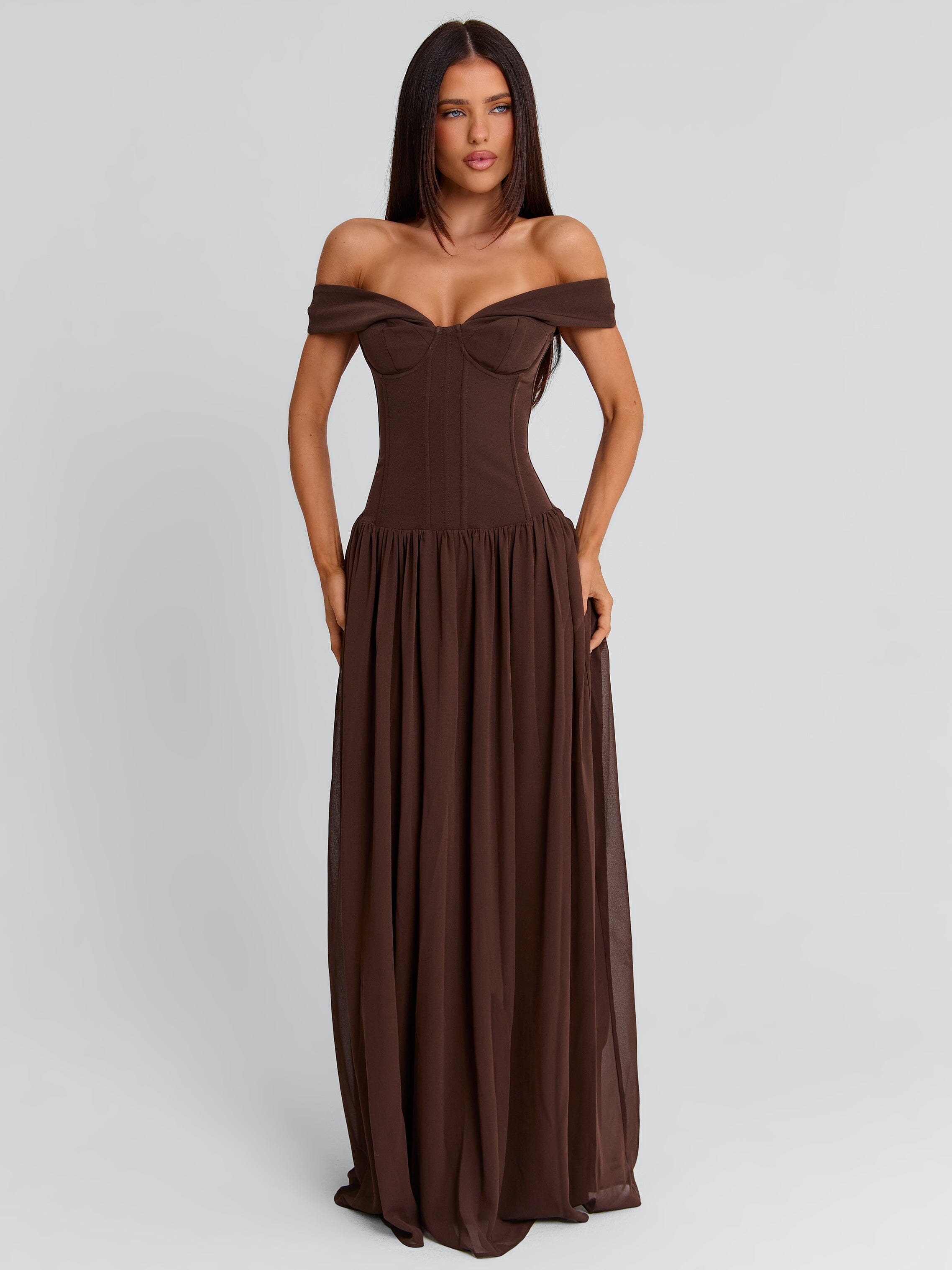 JUNIPIA MAXI DRESS CHOCOLATE