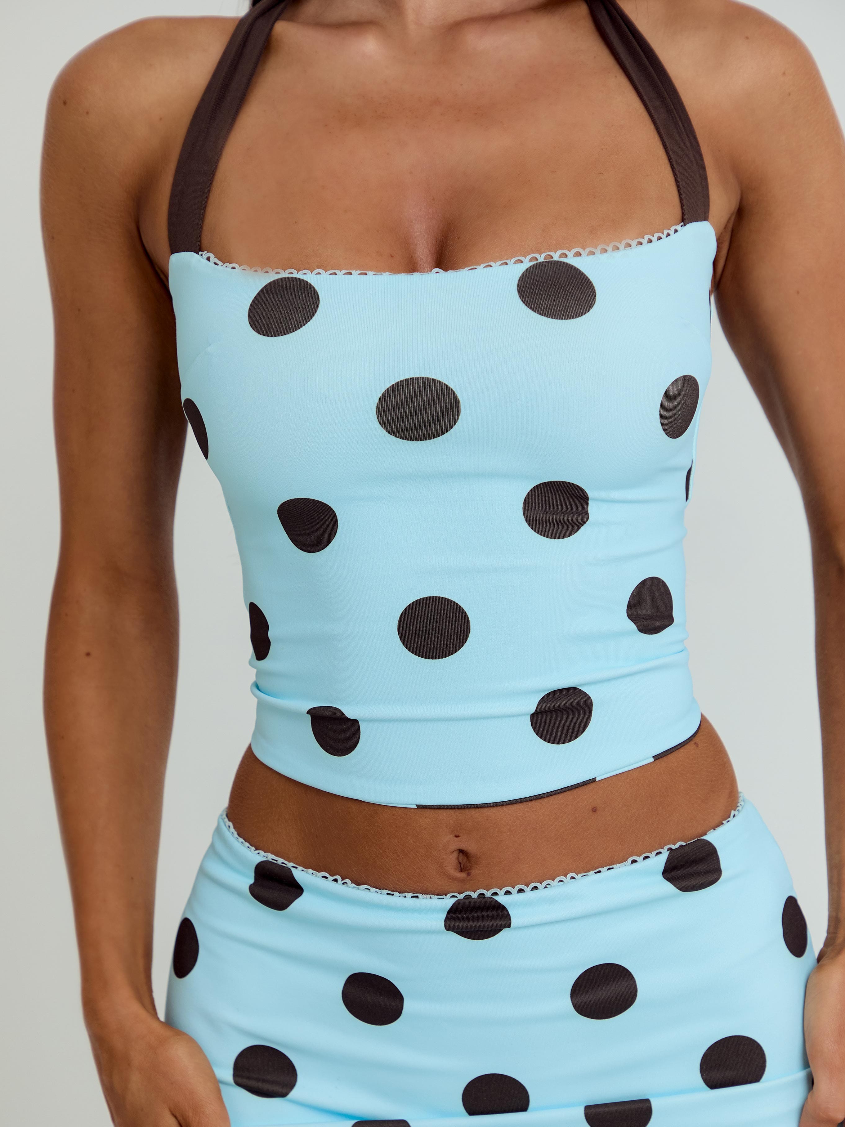 LULA REVERSIBLE TOP BLUE AND CHOCOLATE POLKA DOT